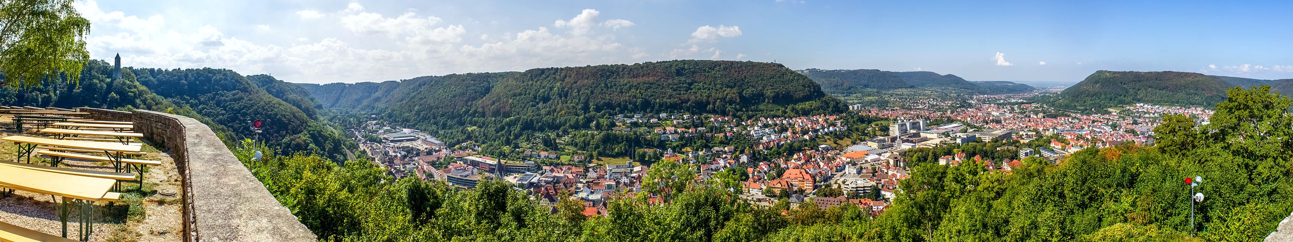 Gulde Brennstoffe GmbH liefert für Geislingen Heizöl schwefelarm, Heizöl Premium Plus und Premium Bio-Heizöl – Zuverlässig. Persönlich. Regional.
