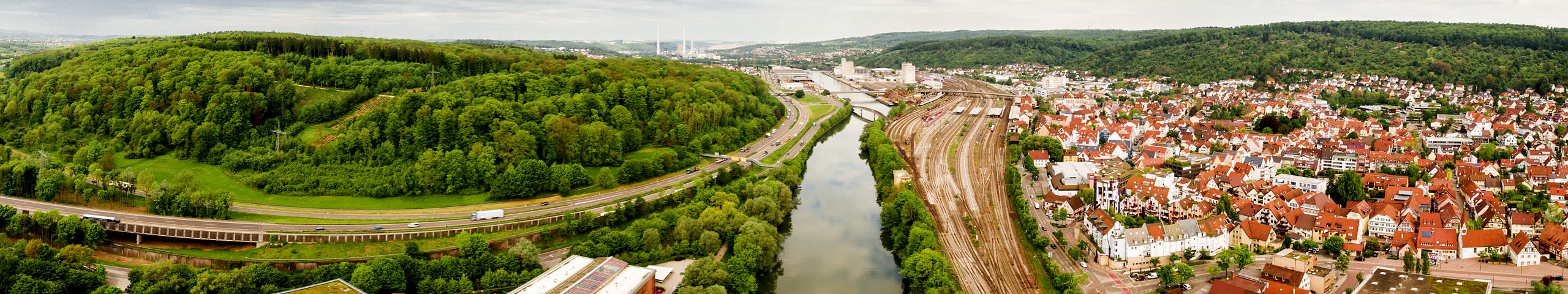 Gulde Brennstoffe GmbH liefert für Plochingen Heizöl schwefelarm, Heizöl Premium Plus und Premium Bio-Heizöl – Zuverlässig. Persönlich. Regional.